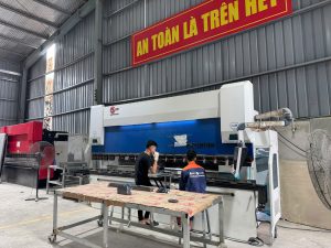 sản xuất cửa chống cháy